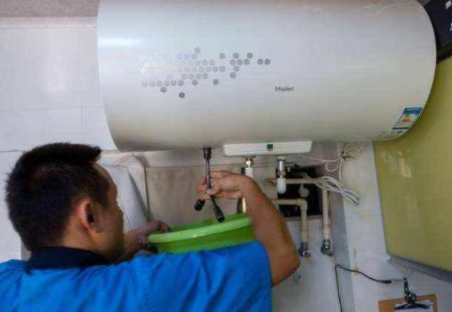 熱水器單管加熱好還是雙管加熱好哪個(gè)更省電